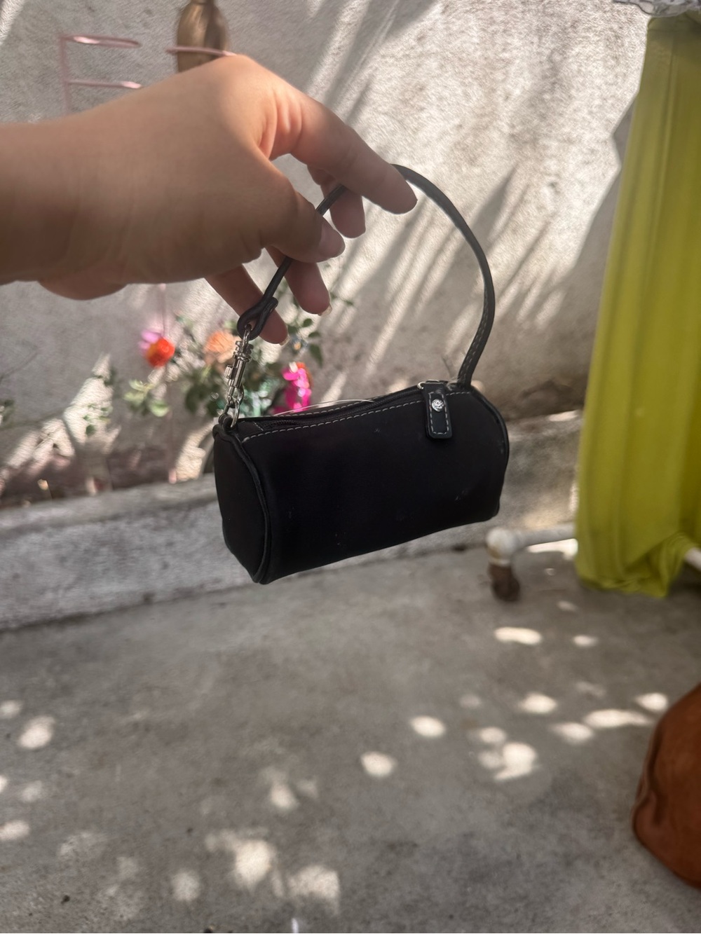 Nine West mini mirror Y2K bag charm - Picture 4 of 5